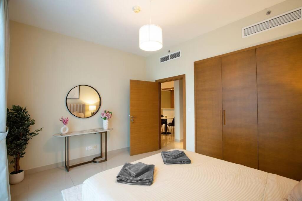 Lux 1Br 2 Min To Burj Khalifa Apartment Dubai Exterior photo